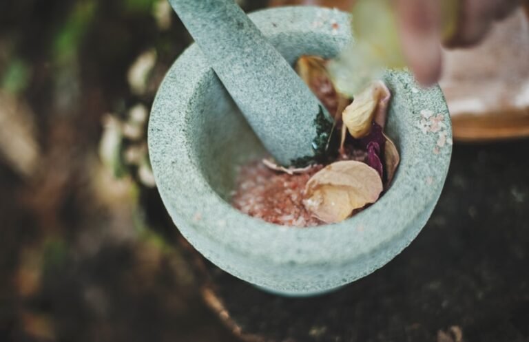 The Ultimate Guide to Using Home Remedies for Healthy, Glowing Skin